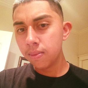 Meet your Posher, Javier